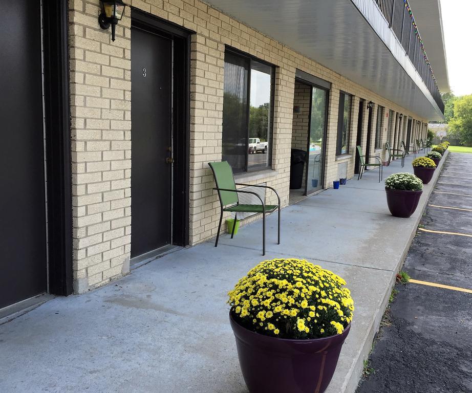 Geneva Wells Inn Lake Geneva Exterior foto